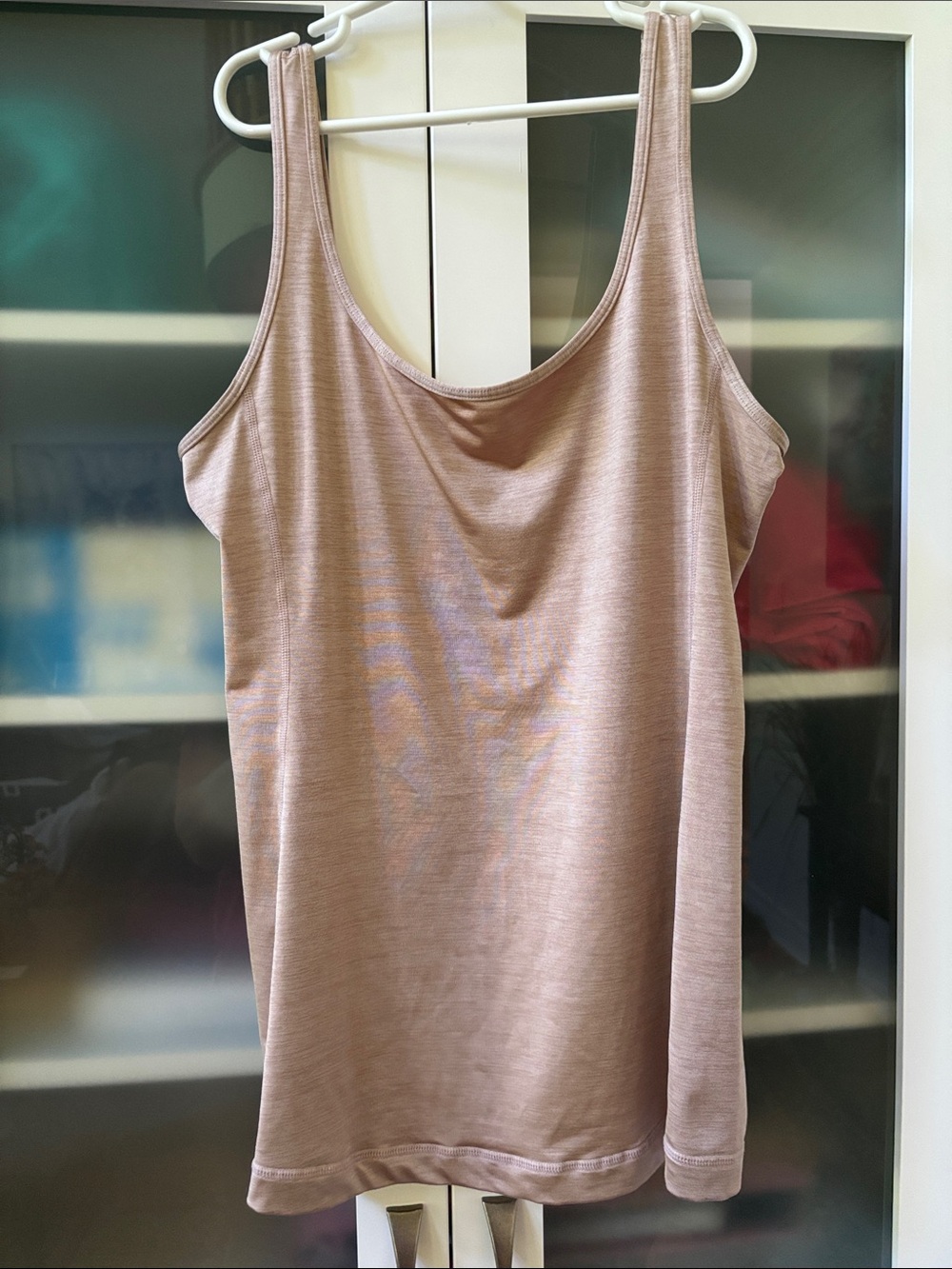 Lululemon Tank VINTAGE Shimmer Beige LIKE NEW SZ 8-10 🤎